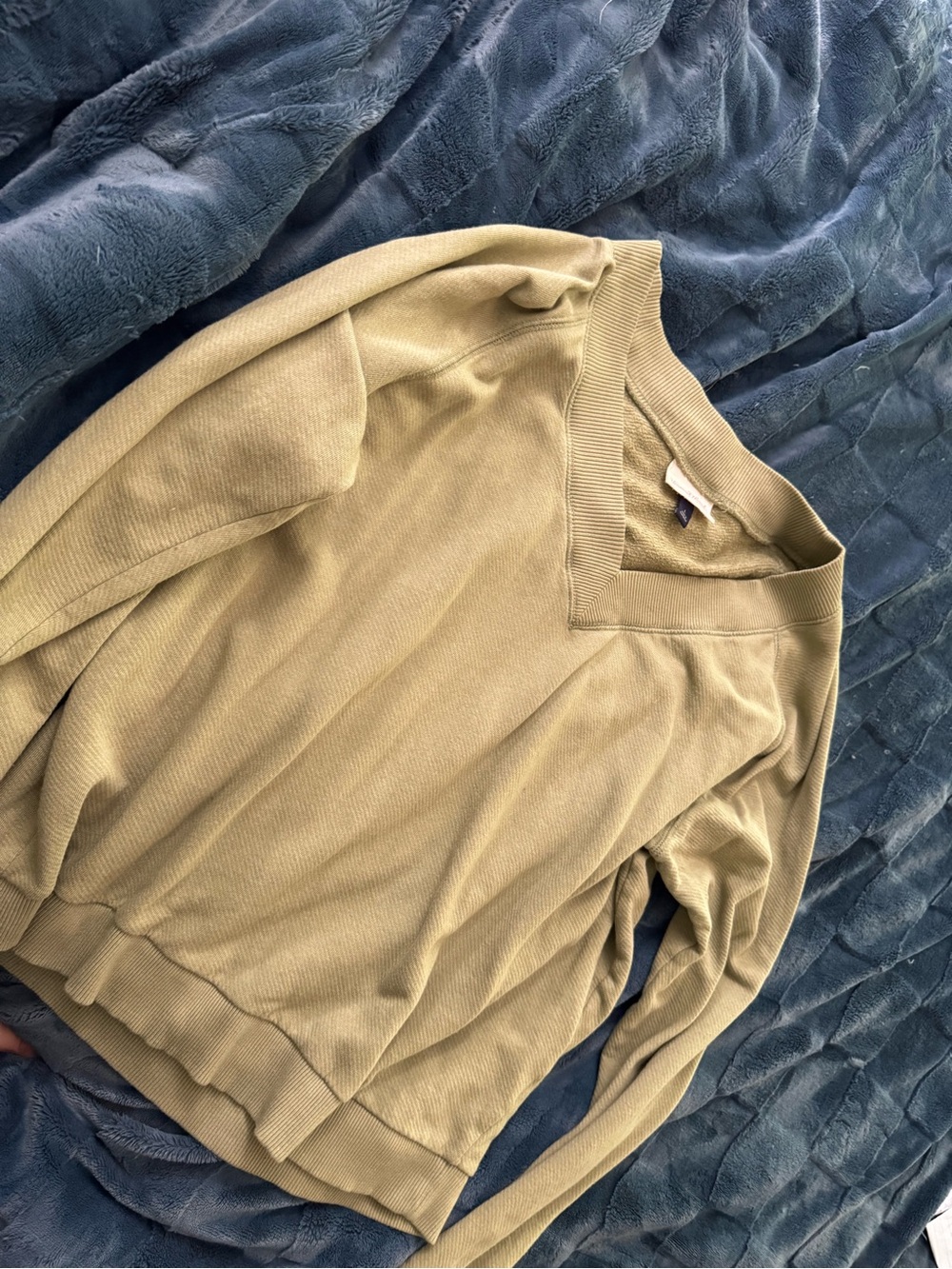 Universal Thread Olive Ribbed Lounge Top and Shorts Set - Picture 4 of 7